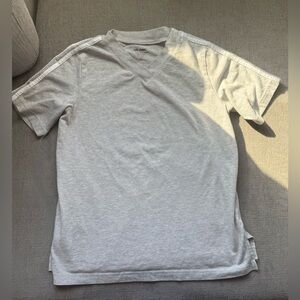 Stylish Light Gray V-Neck Women's Tee
